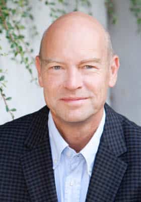 Underviser_280x400px_Morten-Kjoelbye